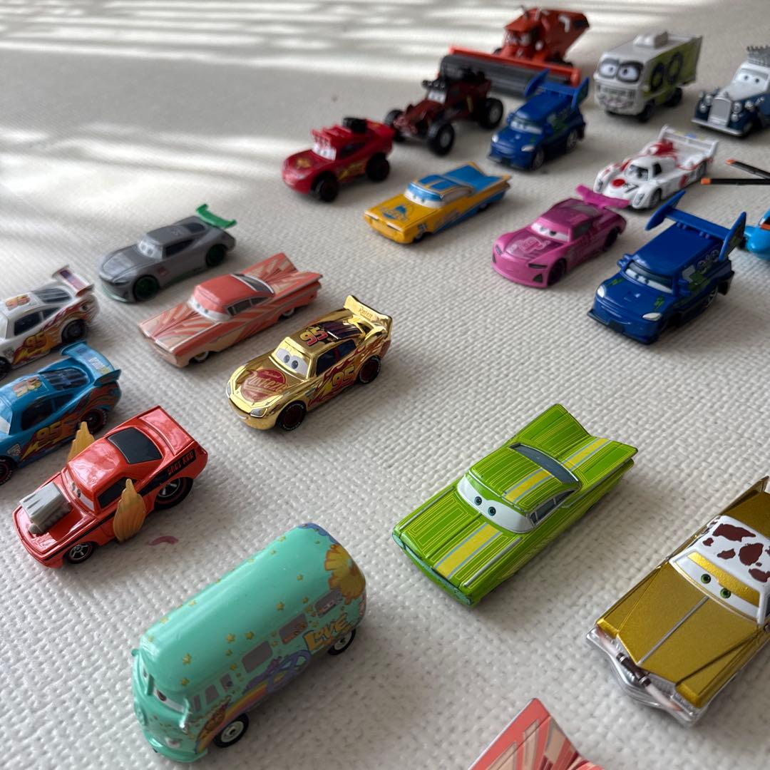カーズ ミニカー 25台セット