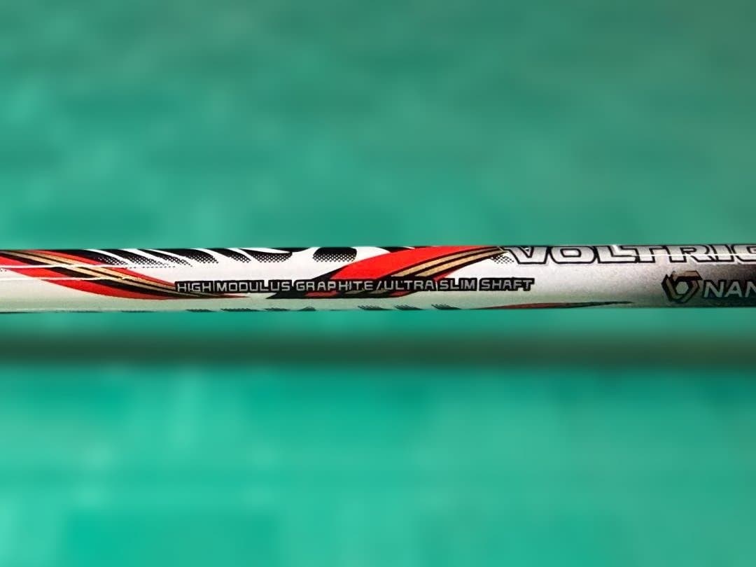 ラケット YONEX VOLTRIC 80 3UG4