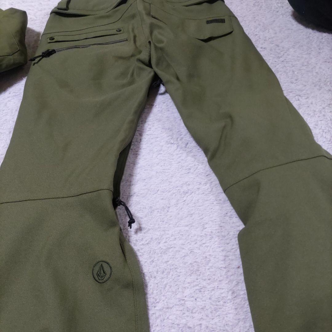 VOLCOM スノーボードジャケットとパンツセット
