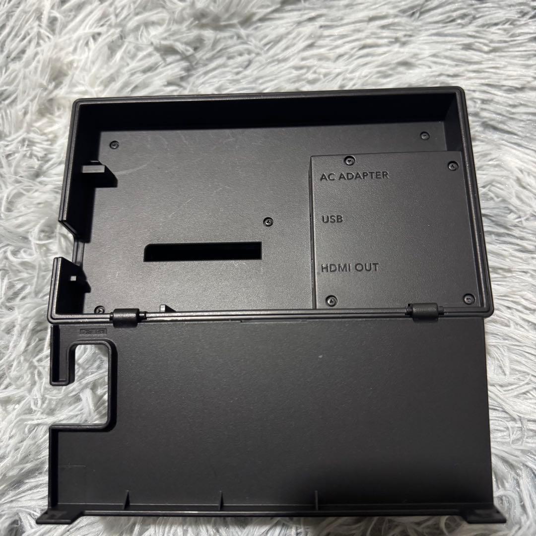 【美品】Nintendo Switch 本体 ジョイコン ドック グリップ
