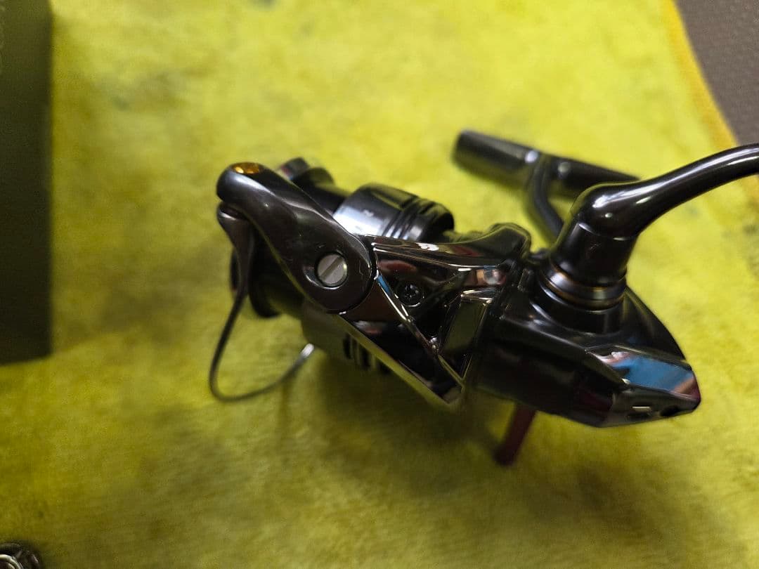 シマノ 24 ツインパワー C2500SXG SHIMANO スピニングリール