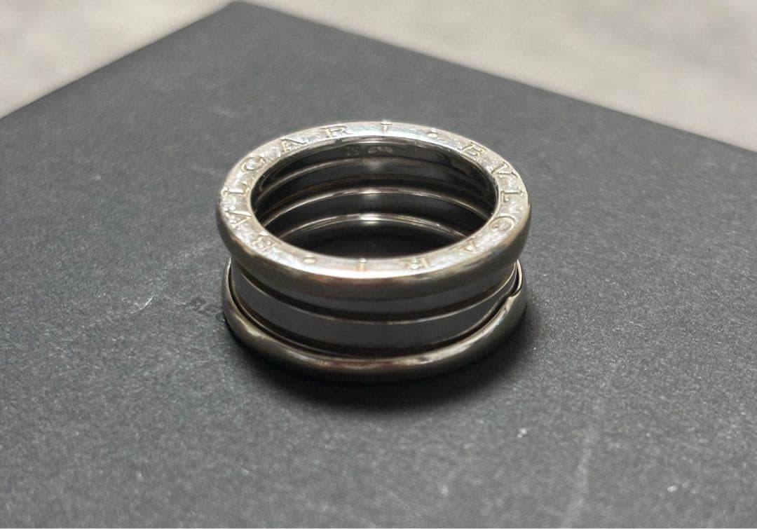BVLGARI ビーゼロワン ホワイトゴールドリング