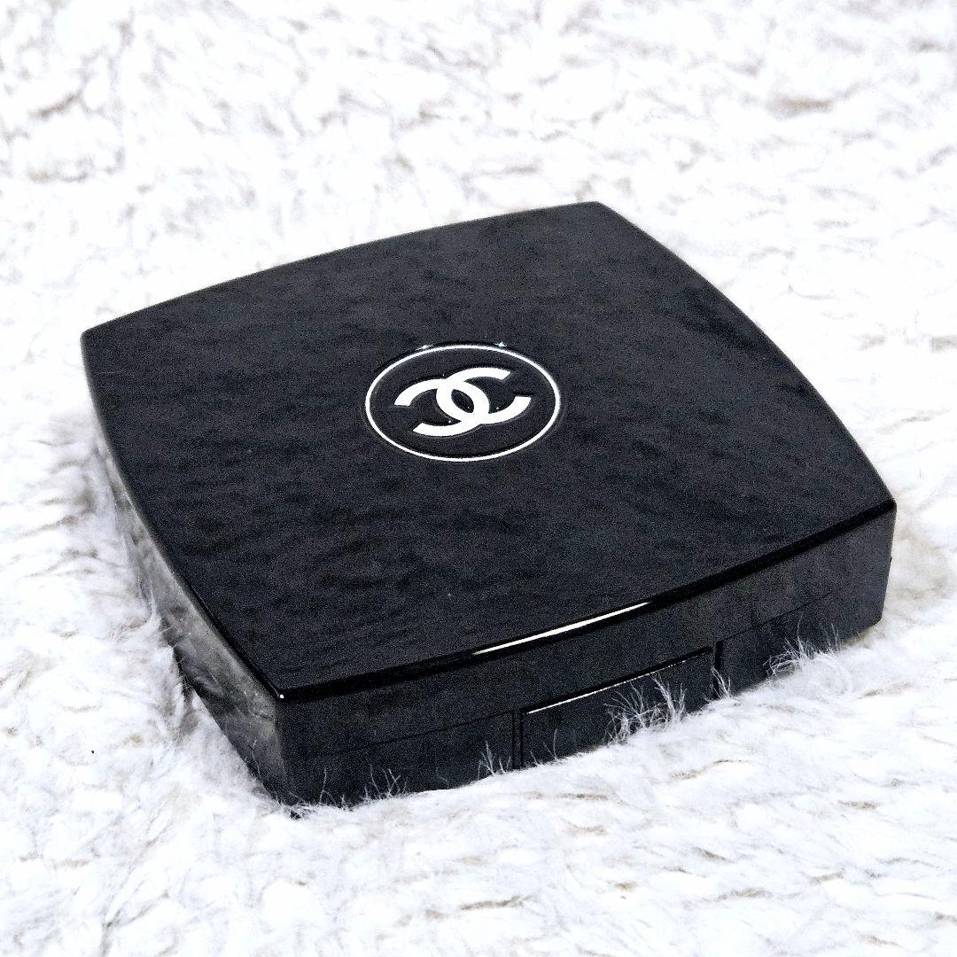 CHANEL レ キャトル オンブル 29 ココ ジーン 4色 アイシャドウ
