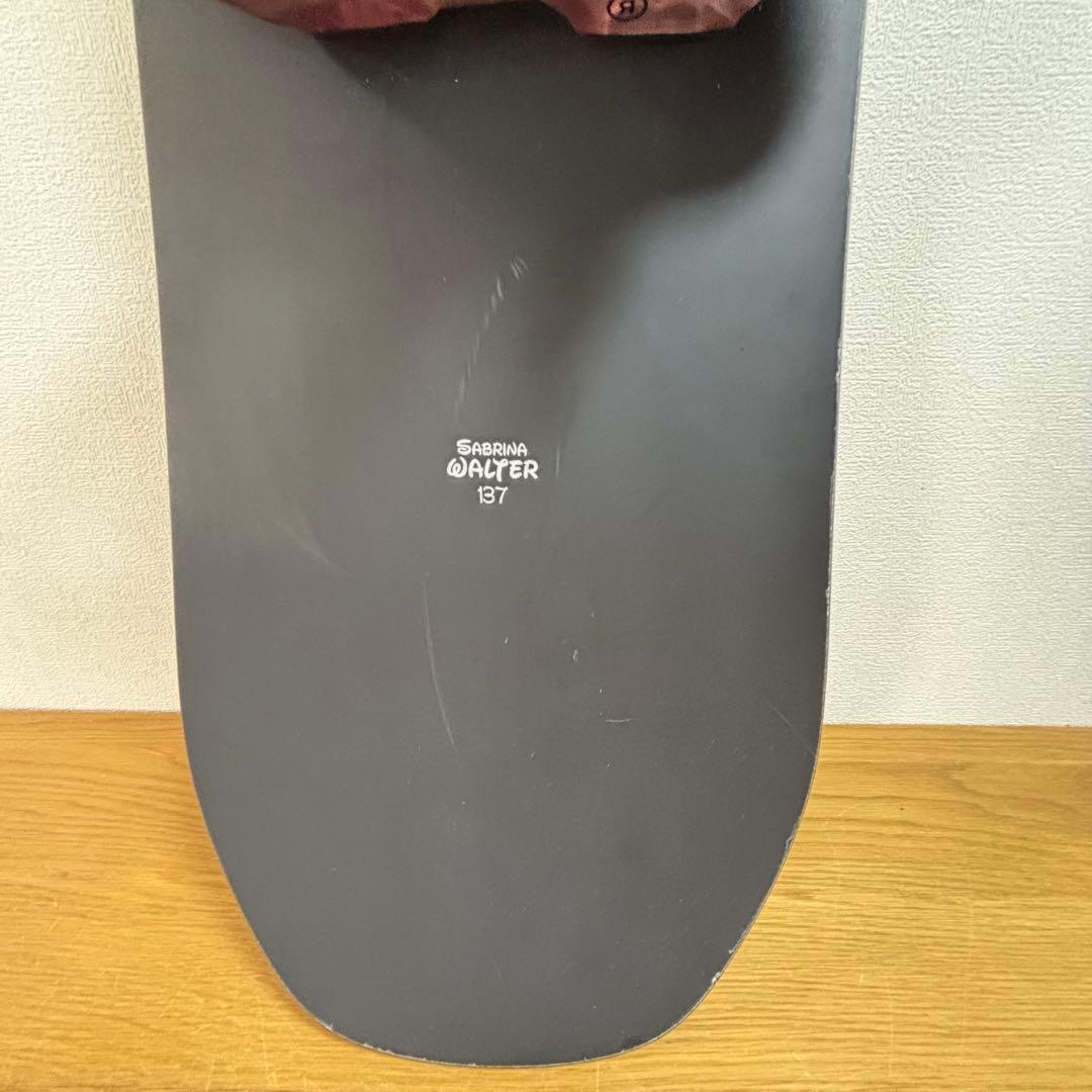 SABRINA WALTER Ride Comfyディズニー風　スノーボード板