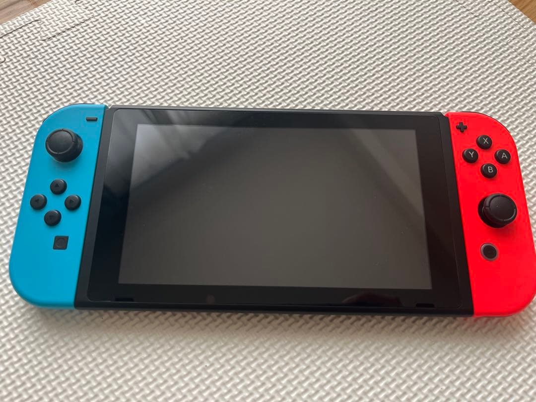Nintendo Switch 本体 青 赤　ニンテンドースイッチ　任天堂