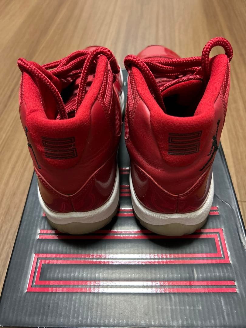 NIKE ナイキ AIR JORDAN 11 RETRO エアジョーダン11