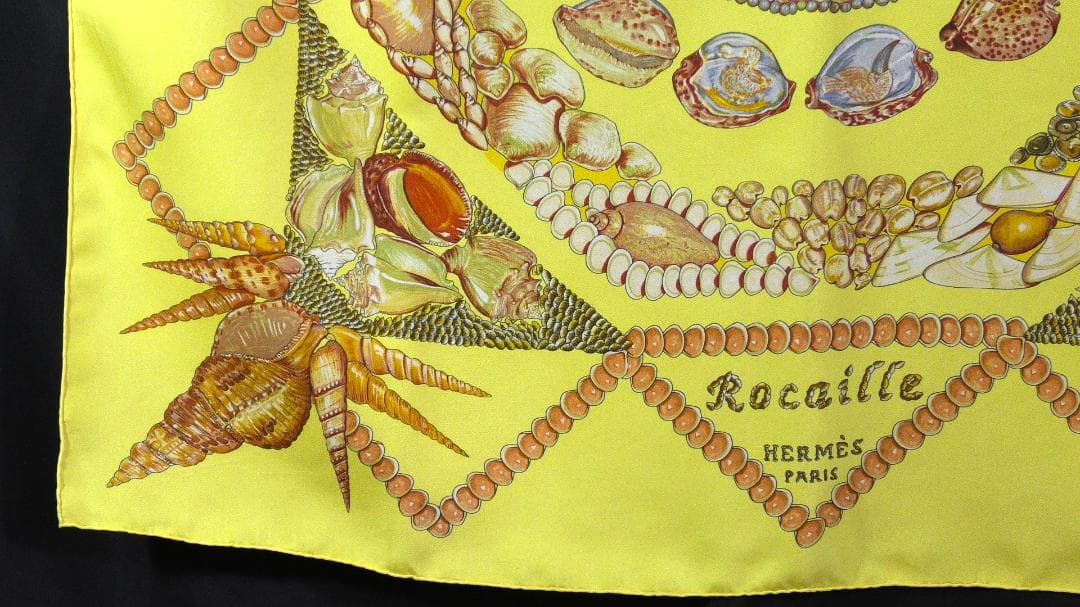 美品　HERMES エルメス　大判スカーフ　カレ90　 D565