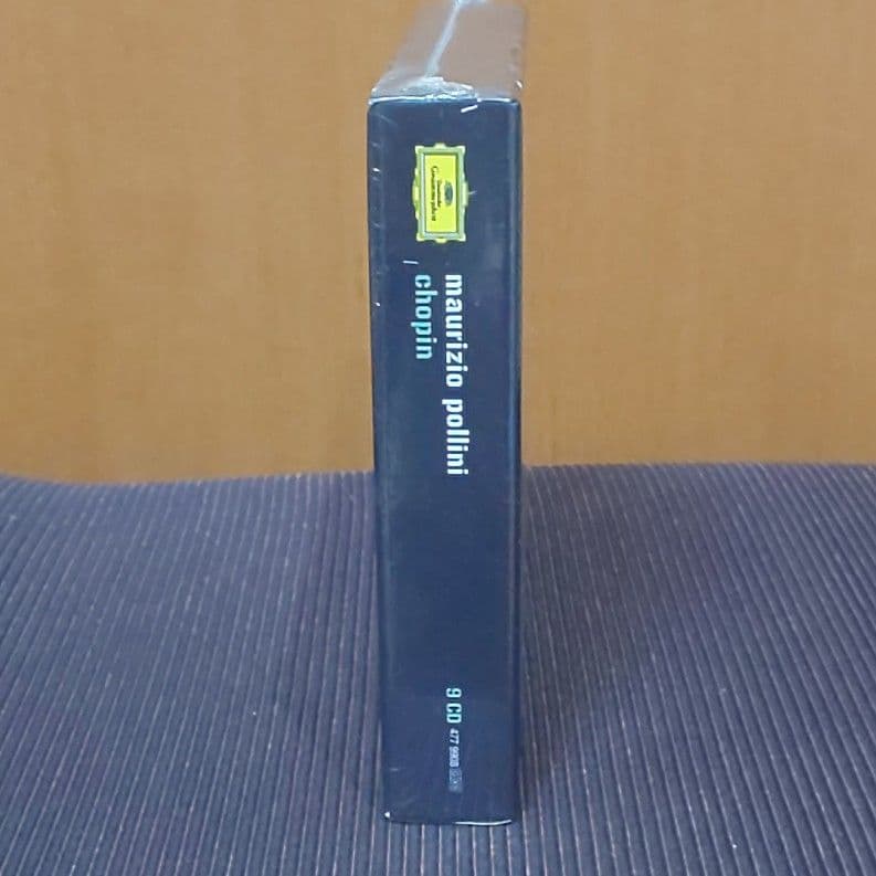 ポリーニ ショパン作品集CD9枚組 (新品,未開封)