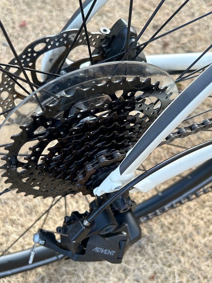 【超美品】CANNONDALE クロスバイク QUICK 4+付属品