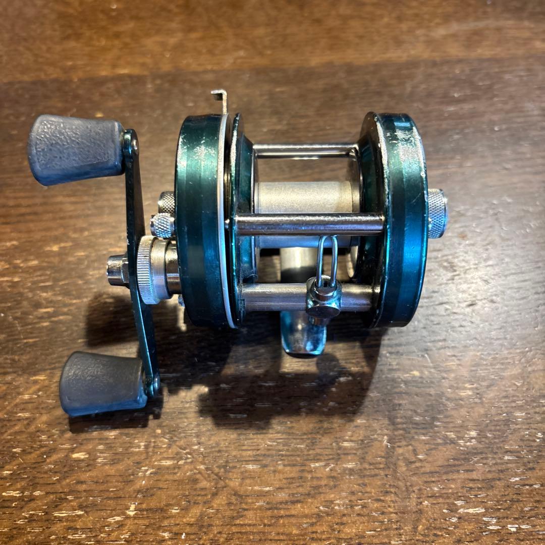 Abu Ambassadeur 5000D アブ　アンバサダー　リール