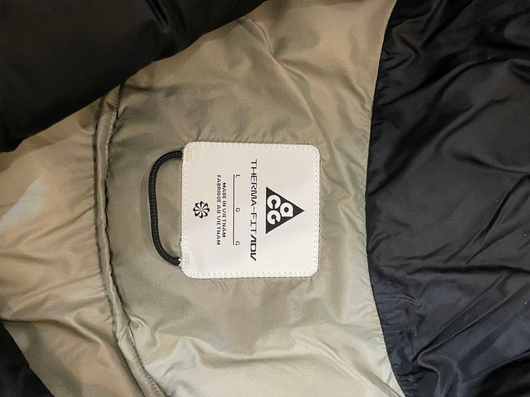ACG THERMA-FIT ブラックダウンベスト