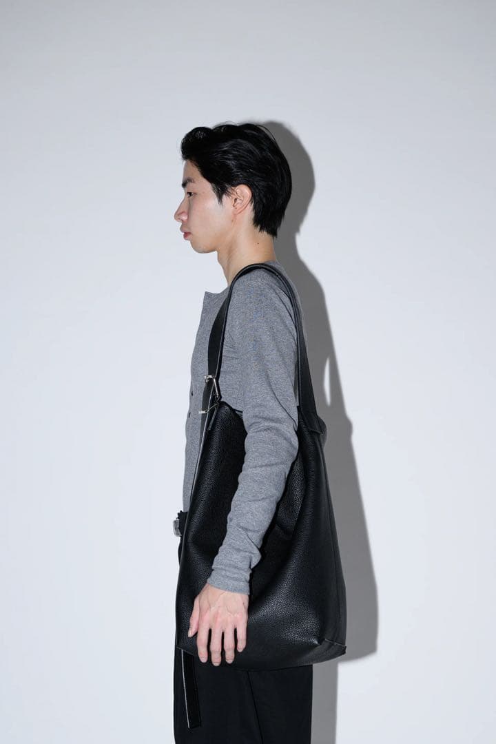 バッグ Apartment three Jude tote