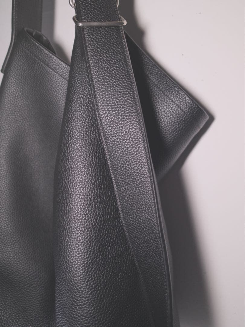 バッグ Apartment three Jude tote