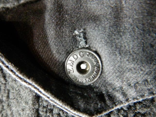 o5771　ZARA　ボア　フリース　ジャケット　部分　ブラックデニム　デザイン