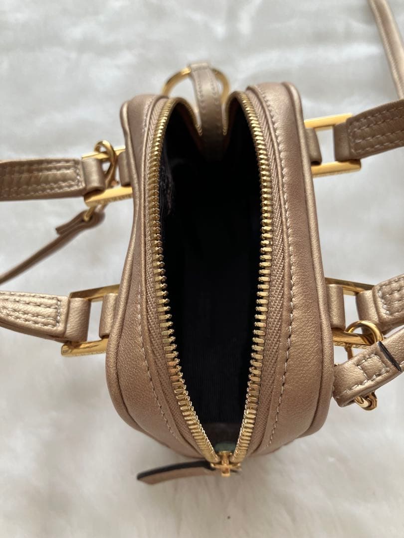 LOEWE　マイクロミニアマソナショルダーポーチ