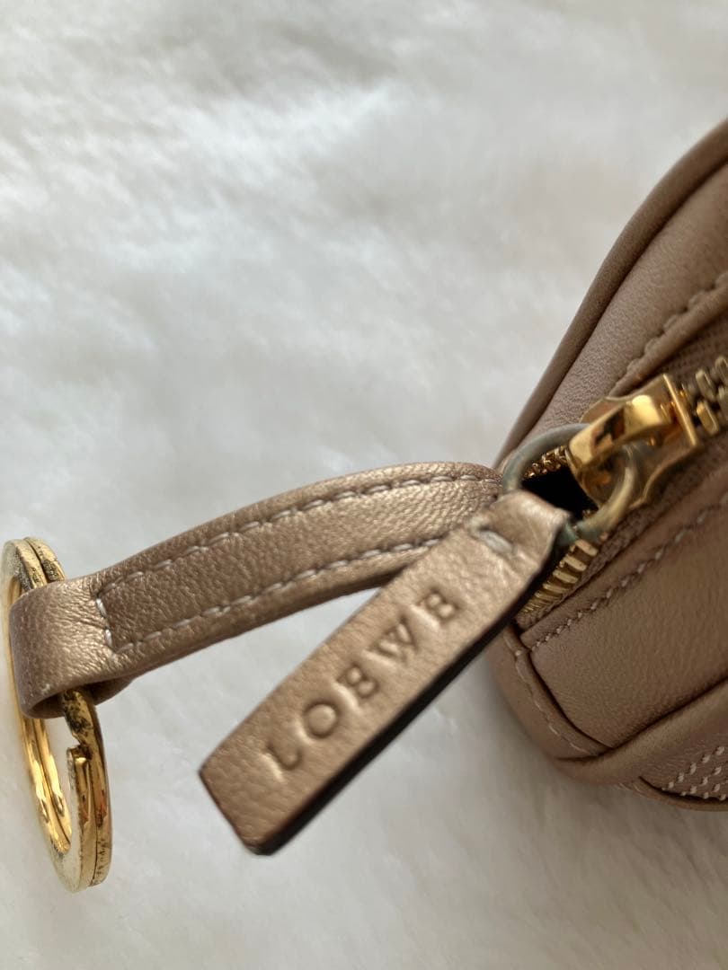 LOEWE　マイクロミニアマソナショルダーポーチ