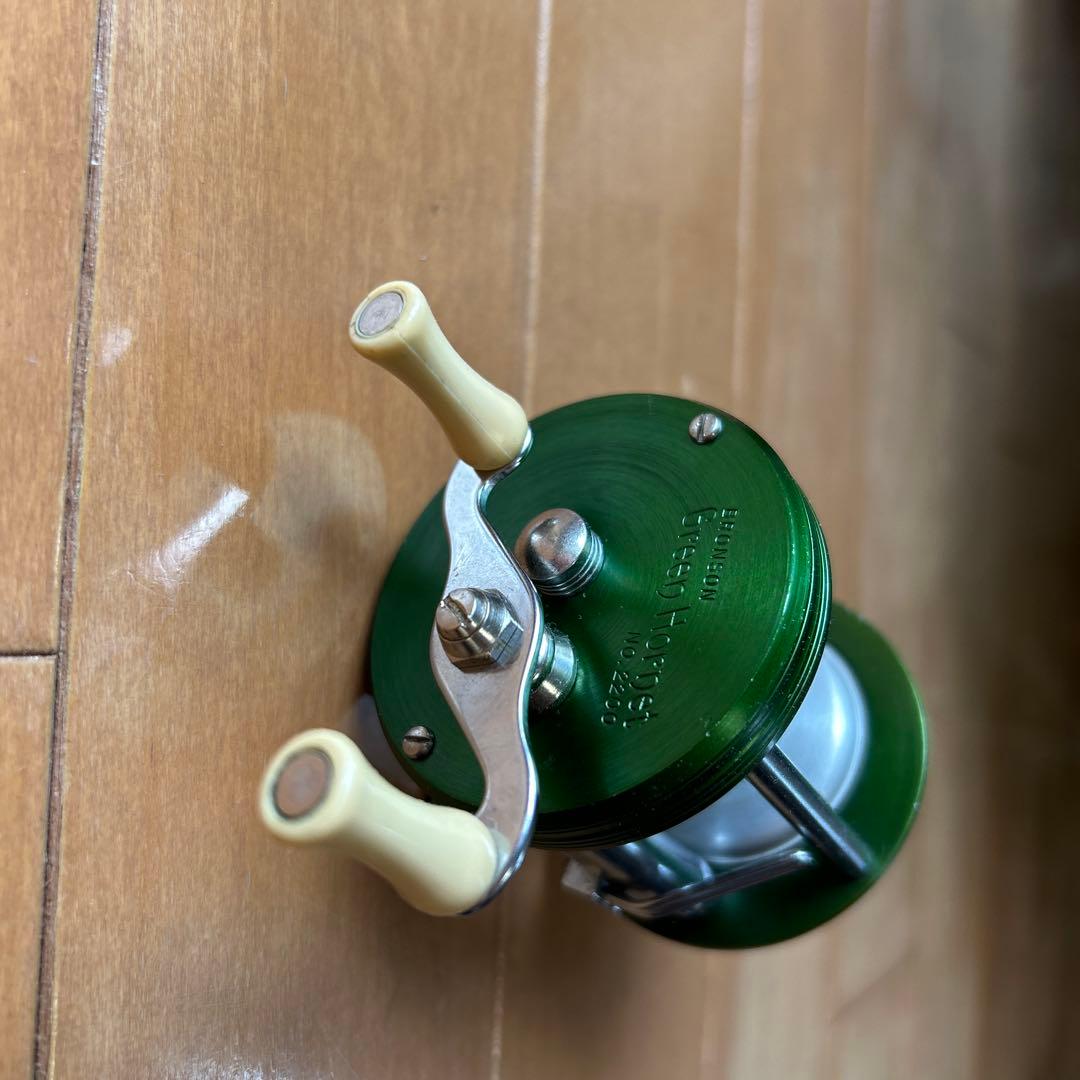 Bronson Green Hornet ダイレクトリール