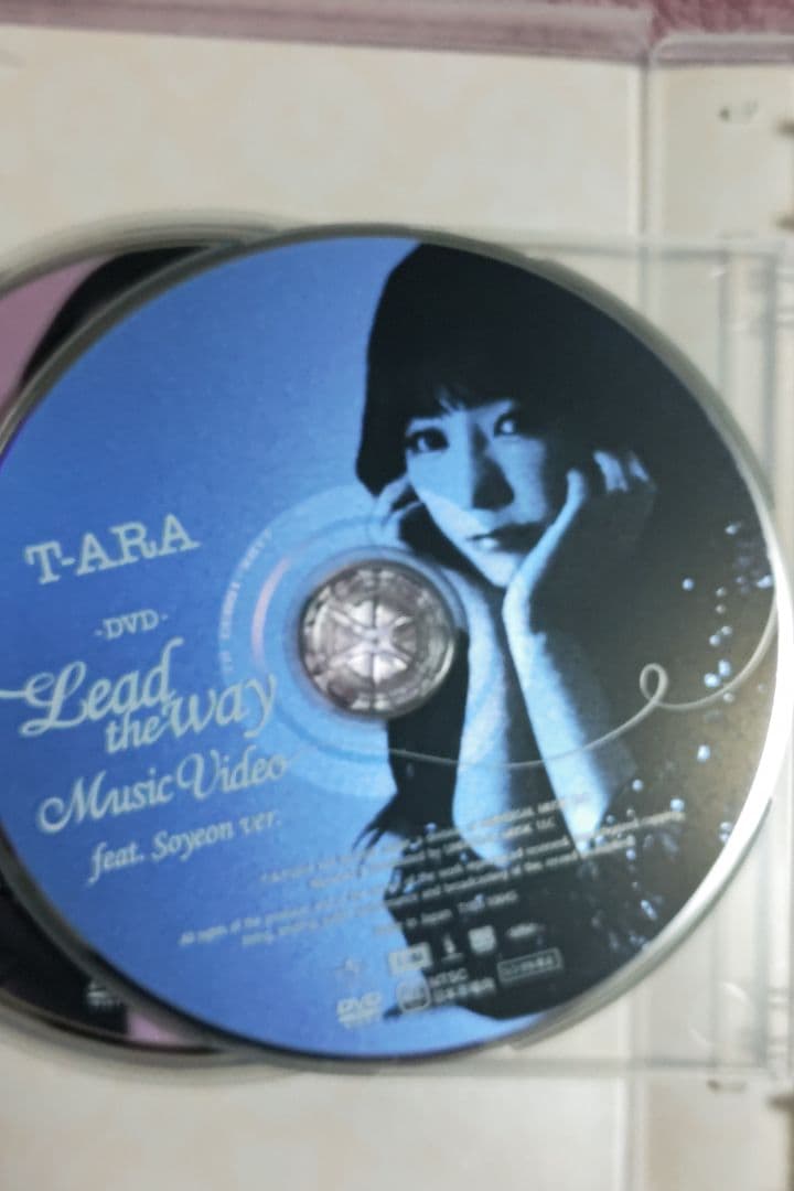 T-ARA　Lead the way/ LA`booN 初回限定盤B BOX