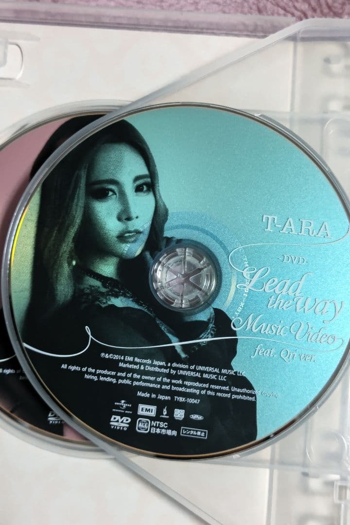 T-ARA　Lead the way/ LA`booN 初回限定盤B BOX