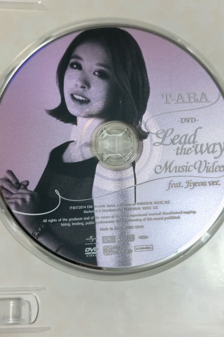 T-ARA　Lead the way/ LA`booN 初回限定盤B BOX