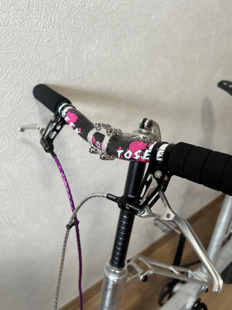 5.8kg超軽量 CarryMe 折りたたみ自転車