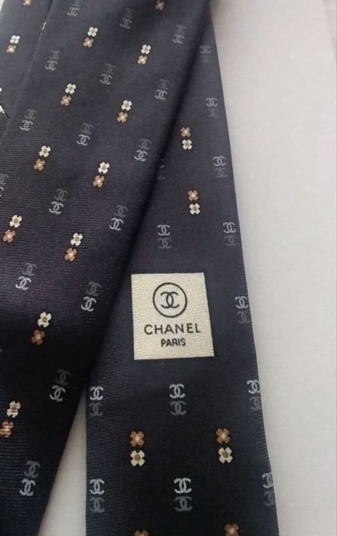 CHANEL ネクタイ未使用品
