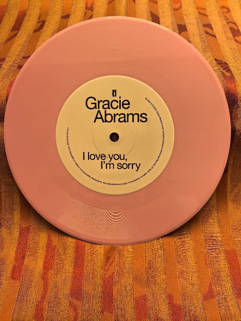 Gracie Abrams, Official EP_Record×2