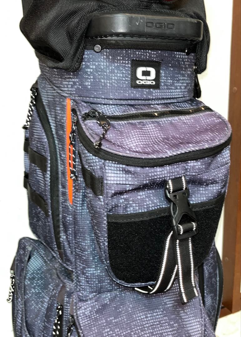 OGIO 14分割 キャディバッグ ネイビー、INNOVATIONフードカバー付