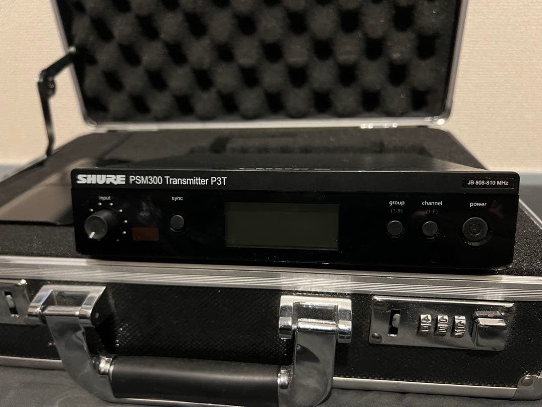 SHURE イヤーモニターシステム PSM300 / ハードケース付き
