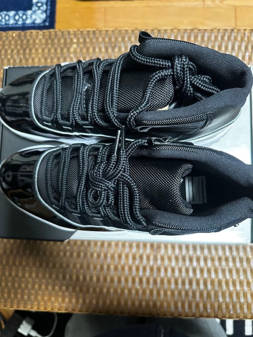 JORDAN 11 RETRO 未使用品