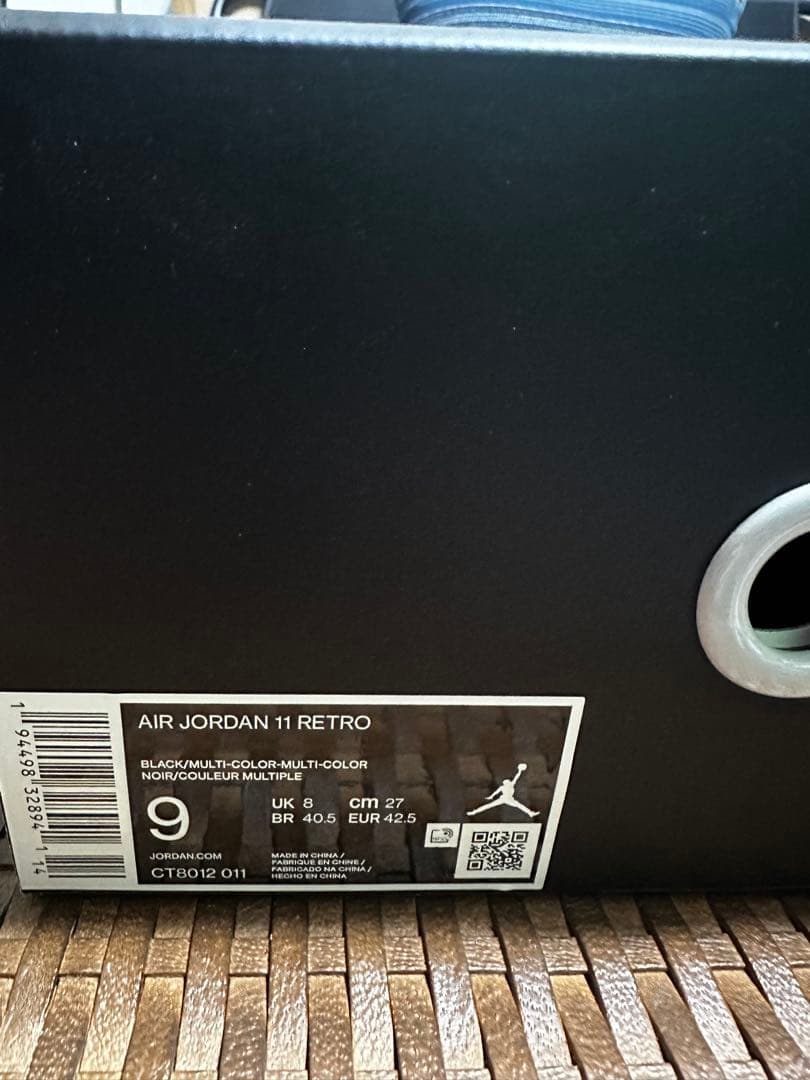 JORDAN 11 RETRO 未使用品