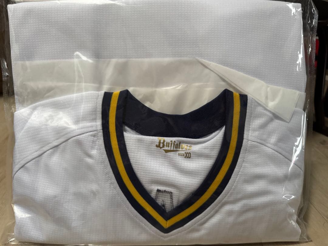 Orix BlueWave 山岡泰輔 ハイクオリティユニフォーム 未開封新品