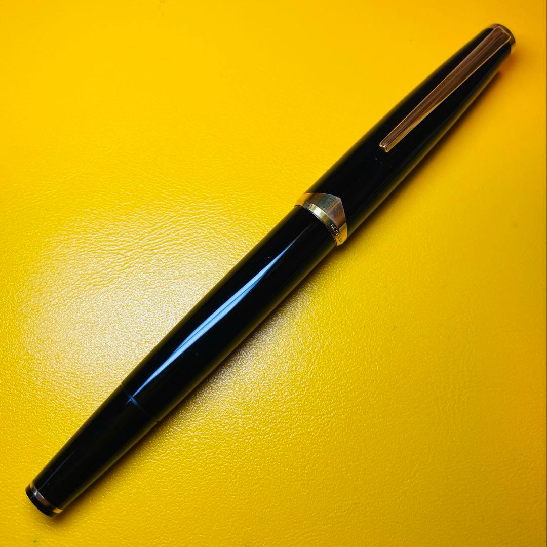 モンブラン　マイスターシュテュック　121 後期　ブラック　MONTBLANC