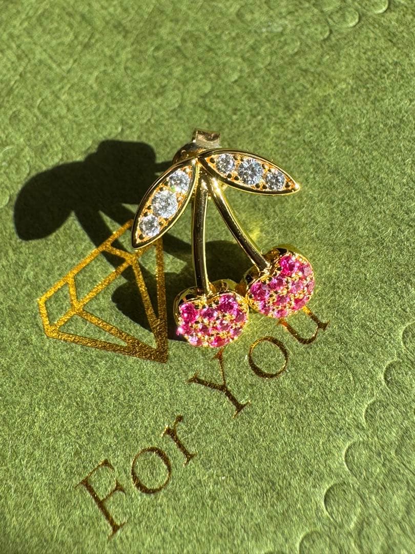 さくらんぼピアス　チェリーピアス　片耳
