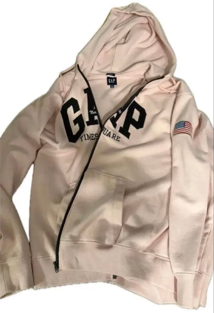 GAPパーカー