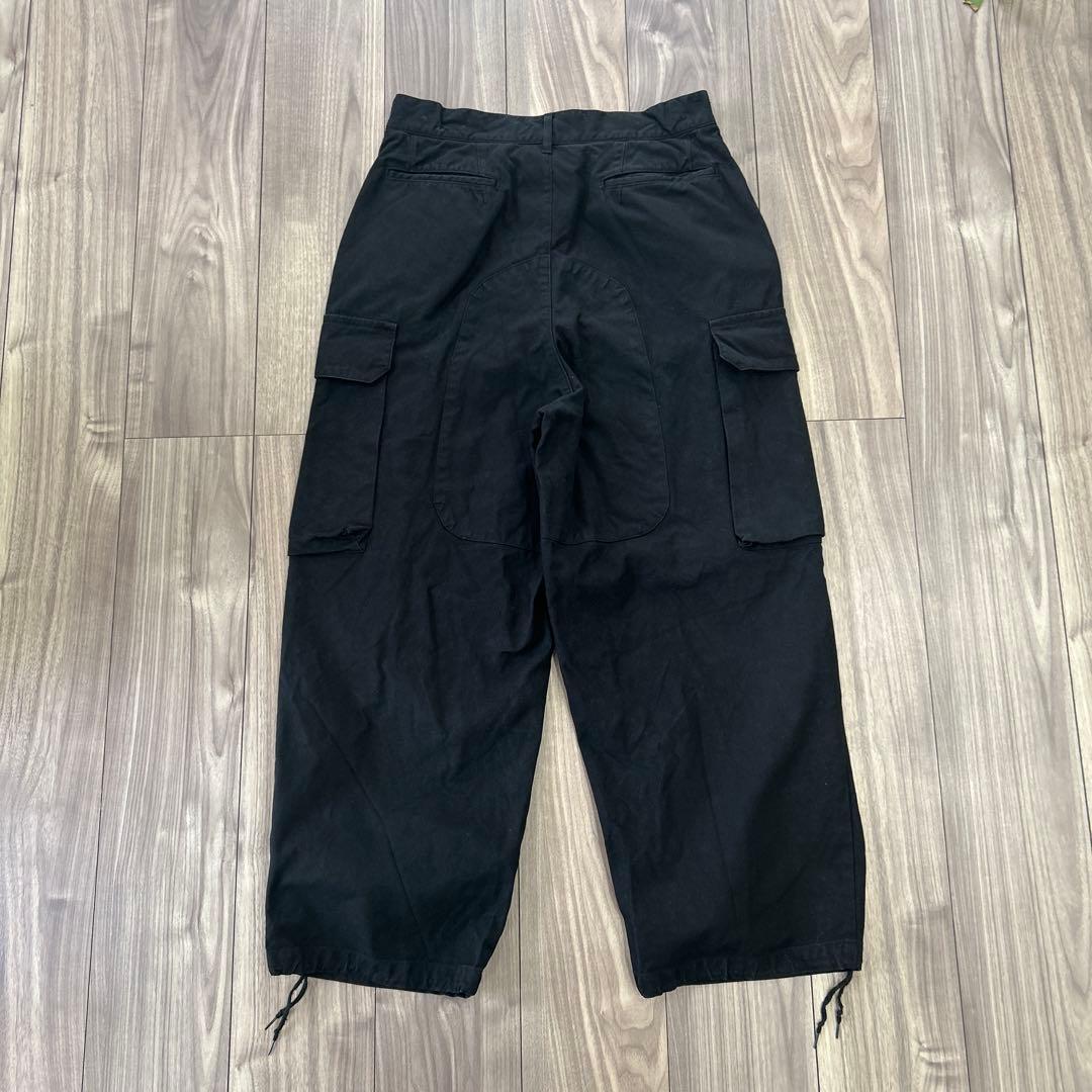 DIGAWEL ブラックカーゴパンツ ドローストリング付き　製品染め加工