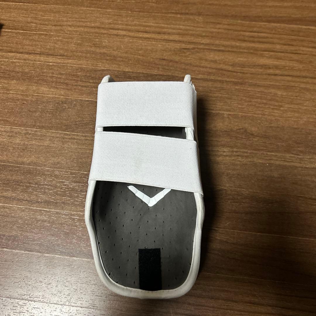 エボシールドエルボガード
