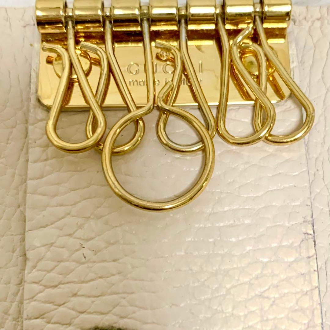 美品！GUCCI グッチ　GGマーモント レザー 6連 キーケース　アイボリー