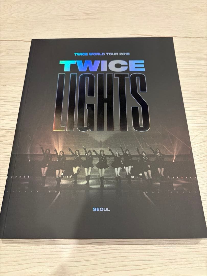 TWICE lightsワールドツアーDVD