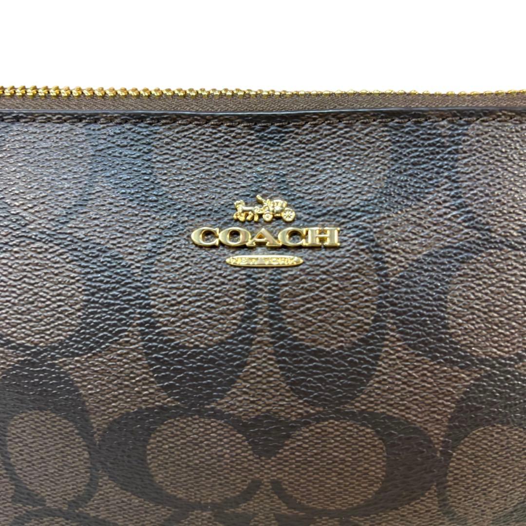 極美品　COACH アクセサリーバッグ　シグネチャー　ショルダー　肩掛け