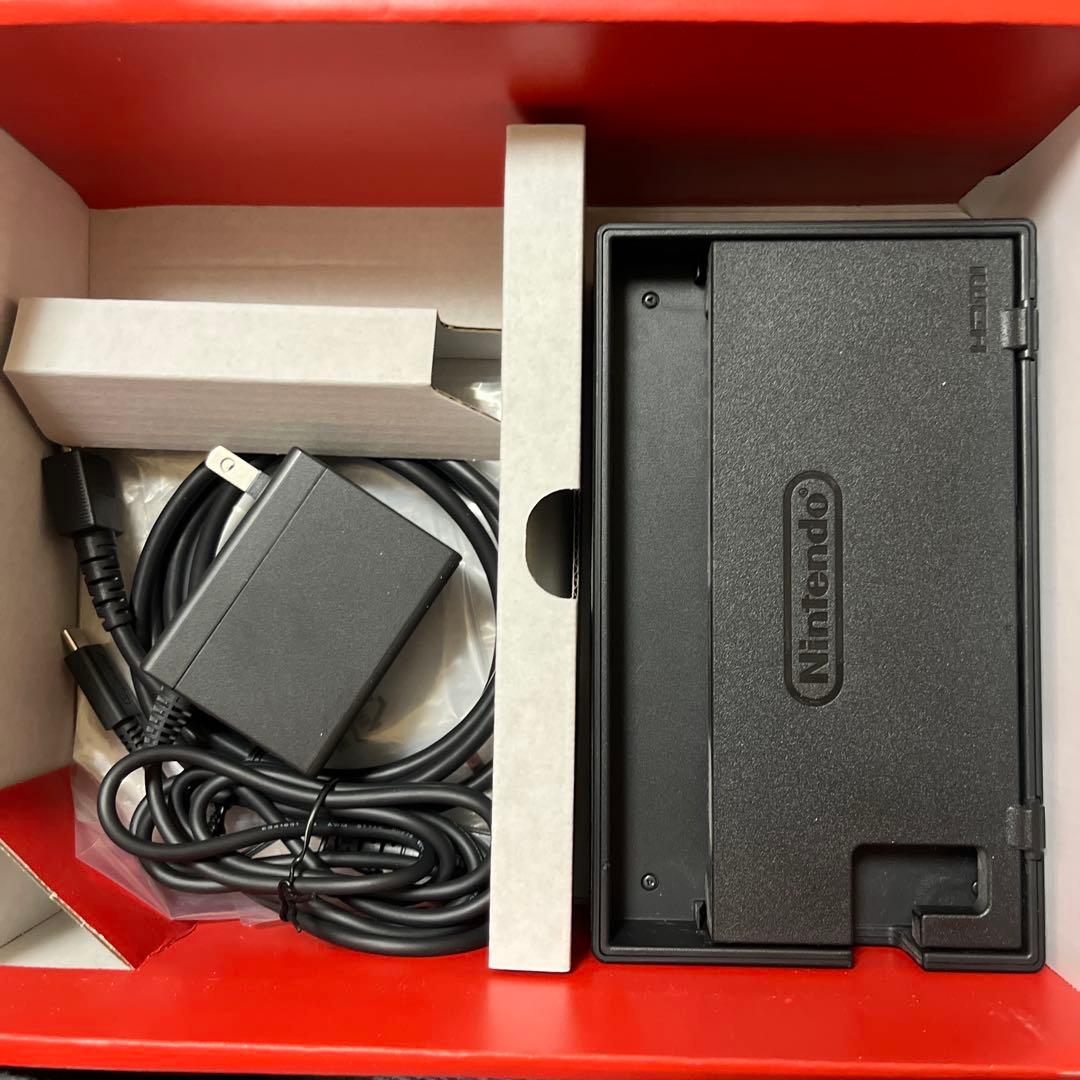 Switch 本体グレースhac001-01後期スマブラカセット付き