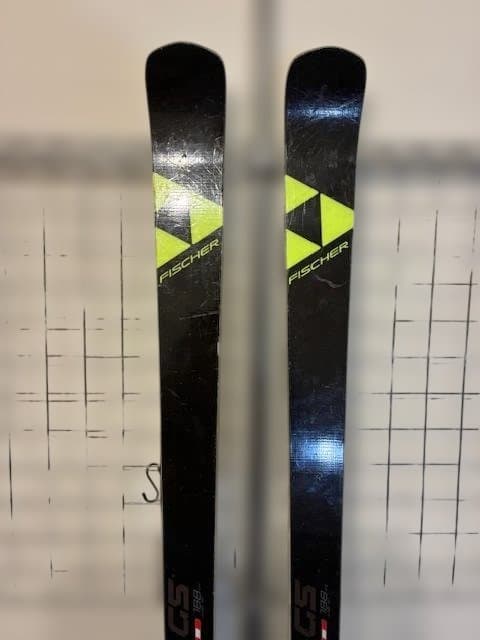 M*i様 FISCHER FIS GS r30 188CM 選手用スキー　Z18