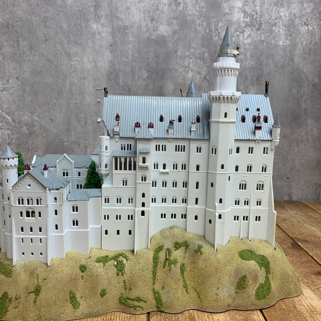 3F 【完成品】ノイシュヴァンシュタイン城 ジオラマ 欧州 ドイツ 古城 建築模