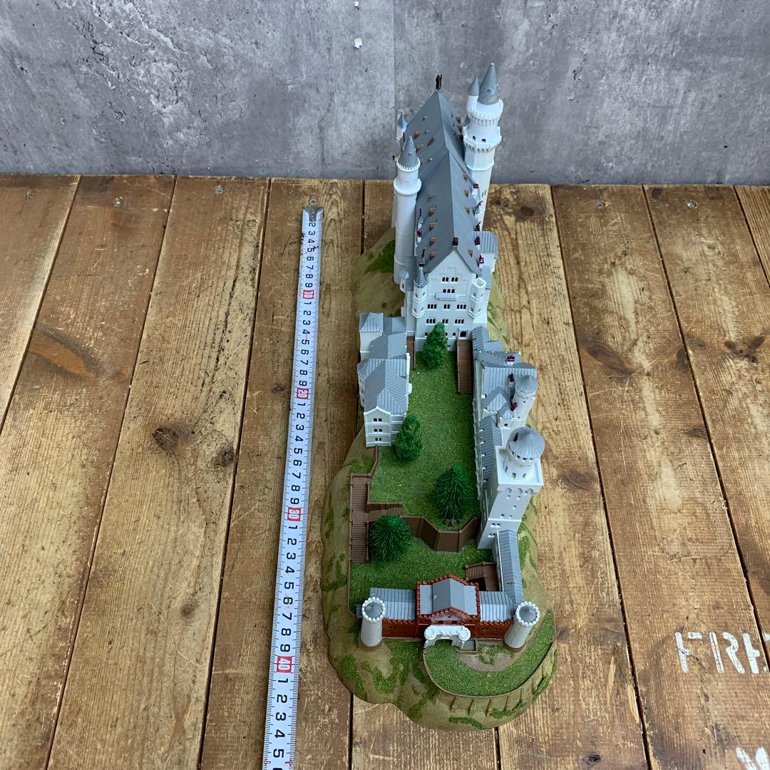 3F 【完成品】ノイシュヴァンシュタイン城 ジオラマ 欧州 ドイツ 古城 建築模