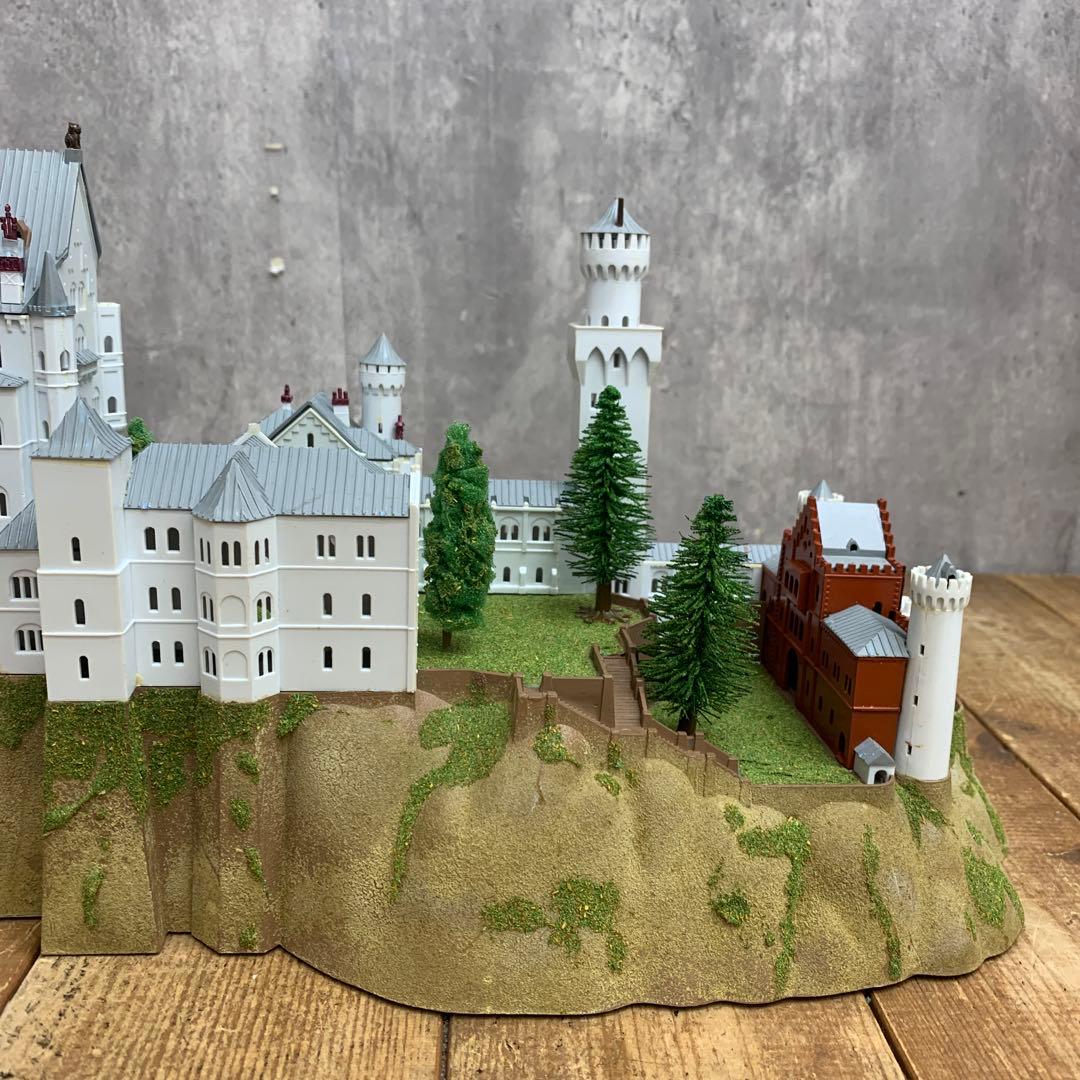 3F 【完成品】ノイシュヴァンシュタイン城 ジオラマ 欧州 ドイツ 古城 建築模