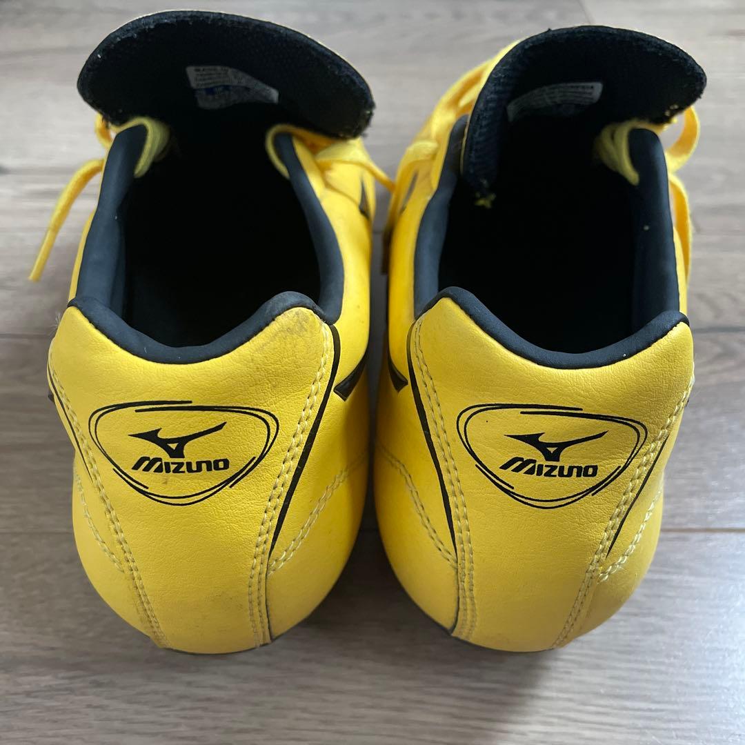Mizuno サッカースパイク　イエロー　24.５㎝