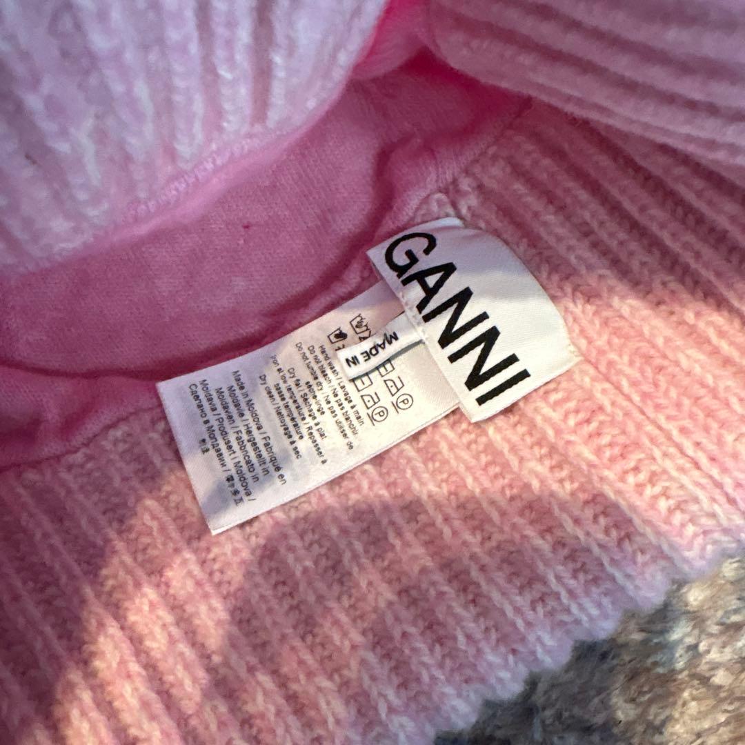 GANNI ピンク ニット帽