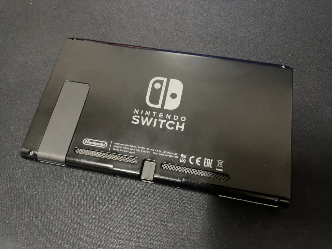 NintendoSwitch 2018年製 本体のみ