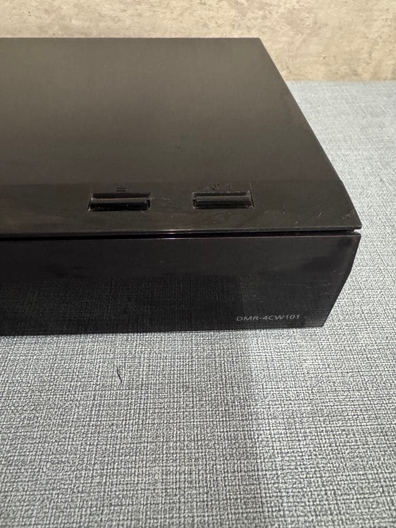 ☆Panasonic DMR-4CW101 DVDレコーダー