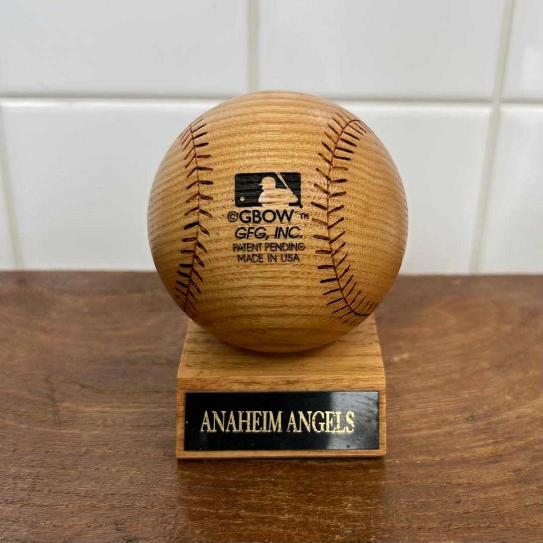 【レア】MLB ロサンゼルス エンゼルス 木製 野球ボール